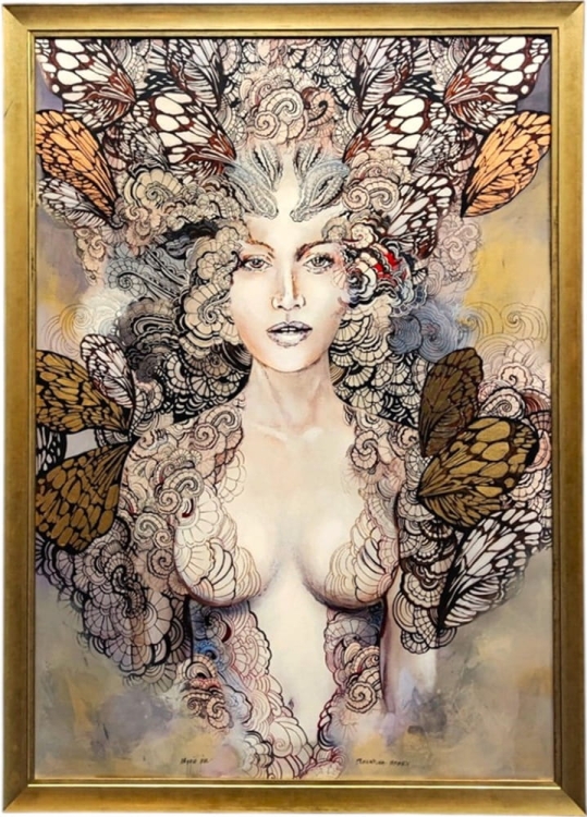 Freewolna Carmen Beige, białe tło z ramą gold, obraz Maggie Piu.jpg