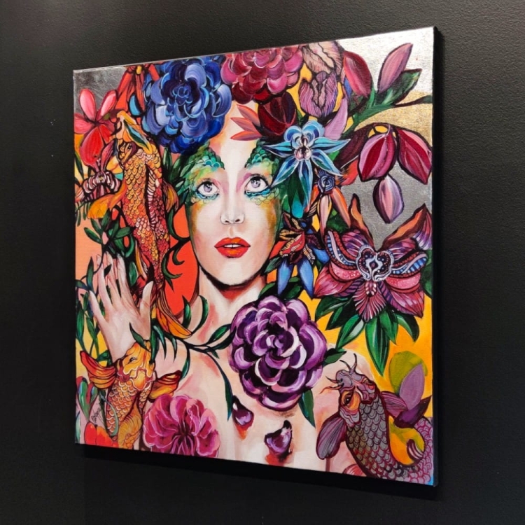 Raj Utracony, Ryby, 70x70 cm, technika mieszana, black wall in gallery, right side.jpg