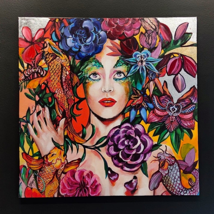 Raj Utracony, Ryby, 70x70 cm, technika mieszana, black wall in gallery.jpg