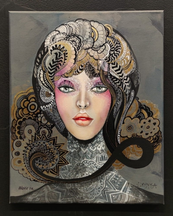 Eurydyka, 40x50 cm, akryl na płótnie, Maggie Piu, black wall.jpg