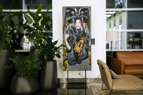 Lady Sakura, obraz 75x170 cm, akryl na płótnie, Maggie Piu, foto Noc Wieżowców.jpg