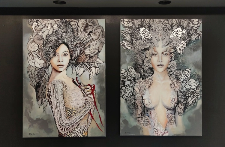 Madame Butterfly i Freewolna Carmen - Czują Miętę, obrazy 70x100 cm, technika mieszana, Maggie Piu.jpg