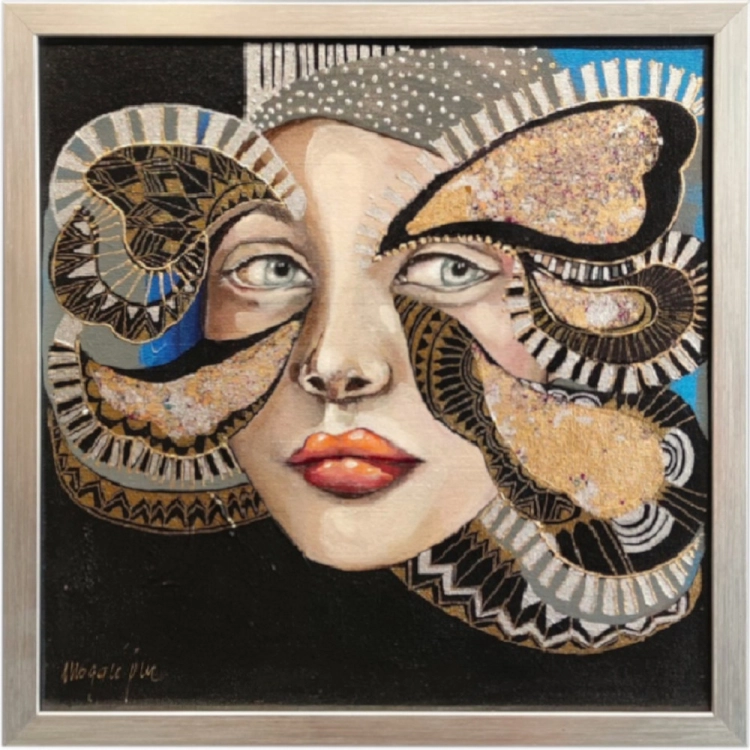 Minipiu XIX– Obraz 30×30 cm, Akryl na Płótnie, w ramie srebrnej, Maggie Piu, white wall.jpg