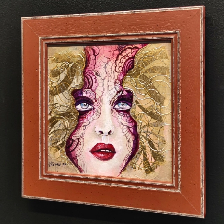 Minimegi A, 20x20 cm, akryl na płótnie, w ramie 27x27 cm, Maggie Piu, black wall, right perspective .jpg