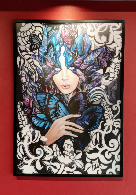 Lady Cho 70x100 cm, rama basic 72x102, antyreflex, red wall.jpg