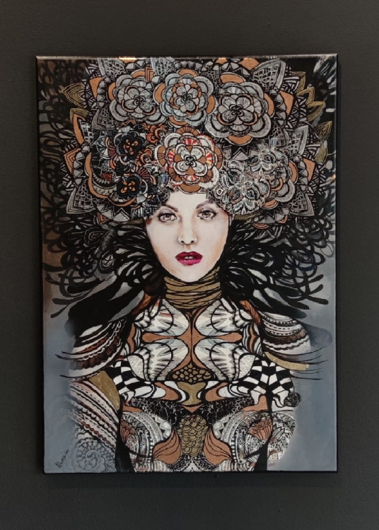 Nox, 50x70 cm, giclee, obraz Maggie Piu, black wall..jpg