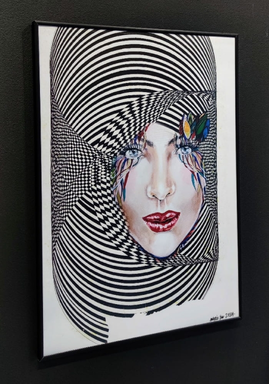 Zyga-1 70x100 cm, rama alu black, antyreflex, left side, black wall.jpg
