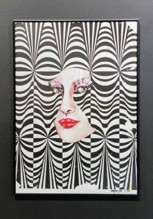 Zyga-3 70x100 cm, rama alu black, antyreflex, black wall.jpg
