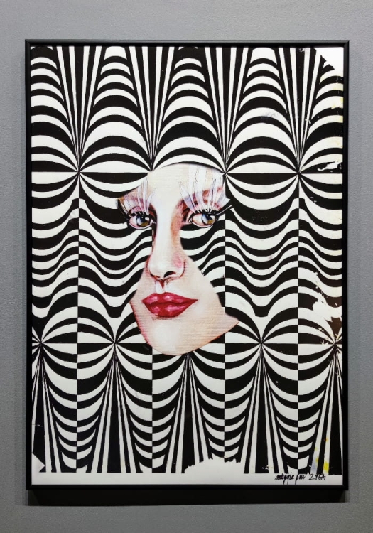 Zyga-3 70x100 cm, rama alu black, antyreflex, grey wall.jpg