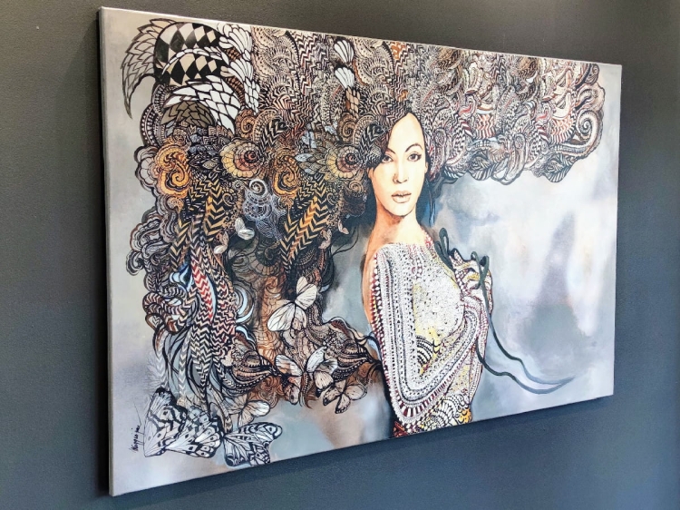 Madame Butterfly Grey, 160x100 cm, technika mieszana, left side.jpg