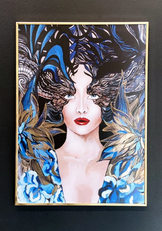 Goldiva Szafiro II, plakat zdobiony 70x100 cm, złota rama, black wall.jpg