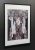 Lady Setsujo 50x70, rama basic 62x92 cm, left side, black wall.jpg
