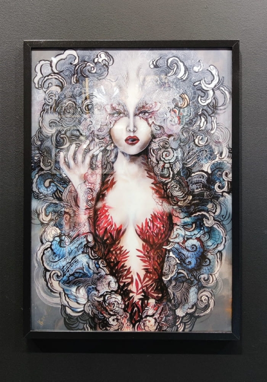 Pet-Carmen 50x70 cm, rama basic 52x72 cm, połysk, black wall.jpg