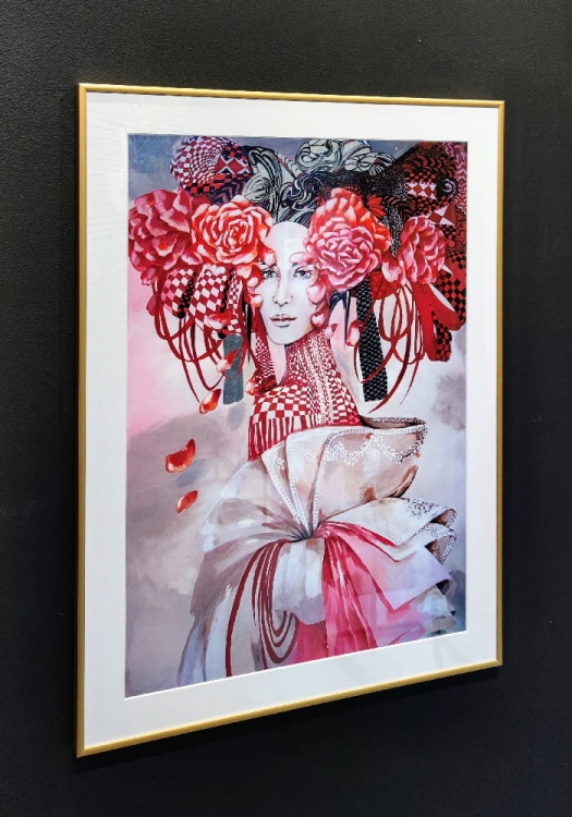 Madame Butterfly Silver, plakat zdobiony, 50x70 cm, rama gold 60x80 cm, biale p-p, left side.jpg