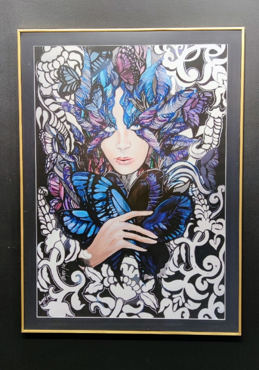 Lady Cho 70x100, rama alu gold 80x110 cm, czarne passe-partout, antyreflex, black wall.jpg