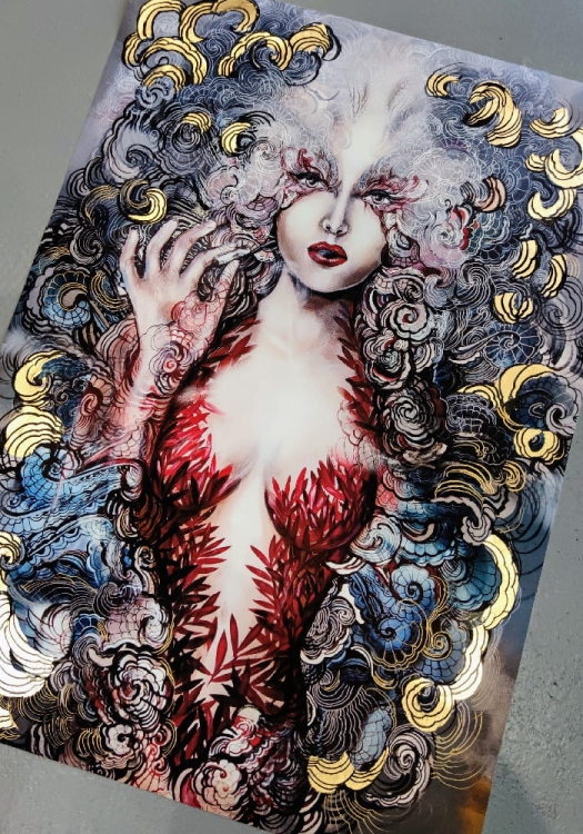 Pet-Carmen Gold, plakat zdobiony, 50x70 cm, perspektywa 1, Maggie Piu.jpg