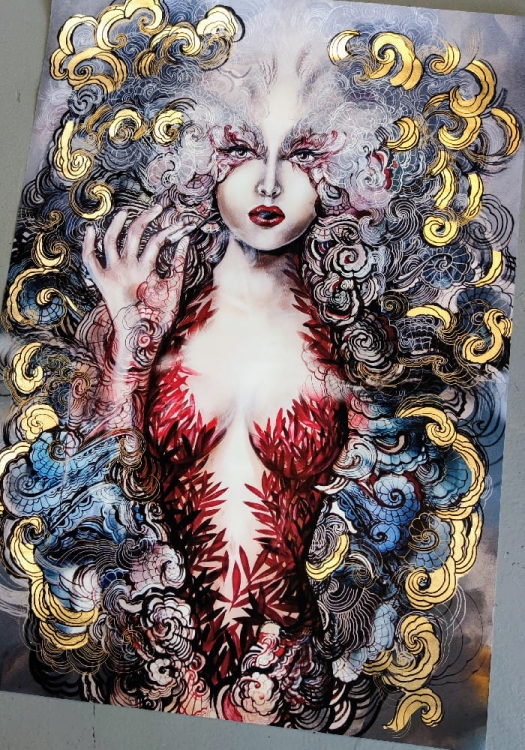 Pet-Carmen Gold, plakat zdobiony Gold, 70x100 cm, Maggie Piu, perspektywa 3.jpg