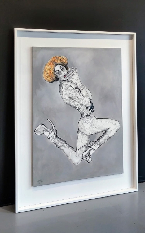 Fashion Games I, 80x110, technika mieszana, Maggie Piu, white frame 107x140 cm, left side.jpg