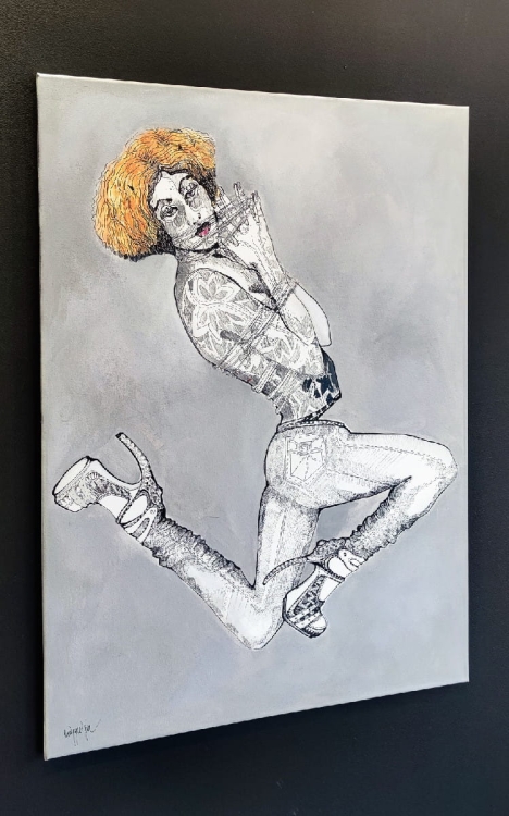 Fashion Games I, 80x110, technika mieszana, Maggie Piu, black wall, left side.jpg