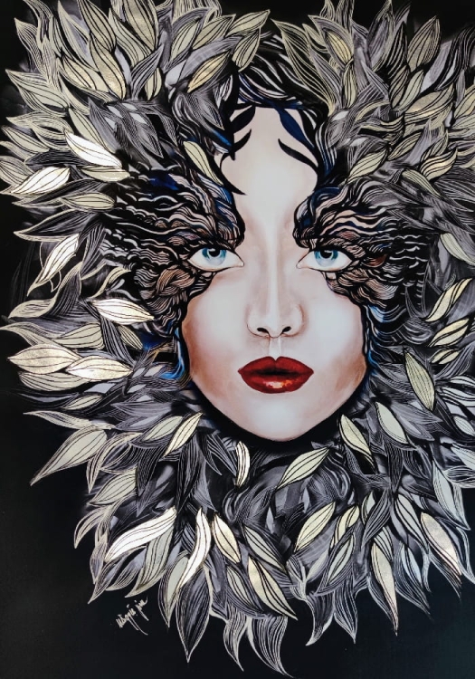 Medusa Silver Siostra Szafiro ZDOBIONA 70x100, perspektywa 1.jpg