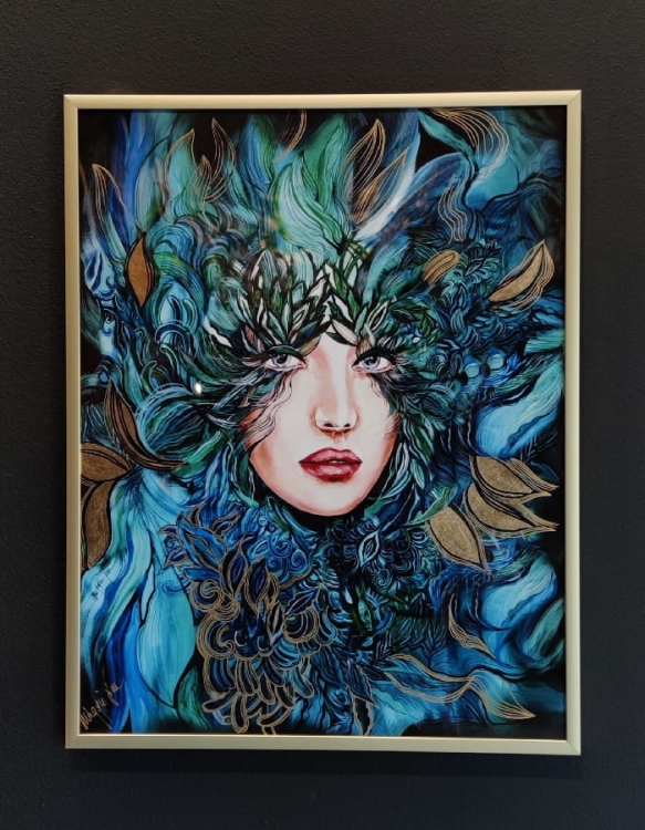 Malachitowa Medusa Mayo, plakat zdobiony 35x45 cm, rama złota, black wall.jpg