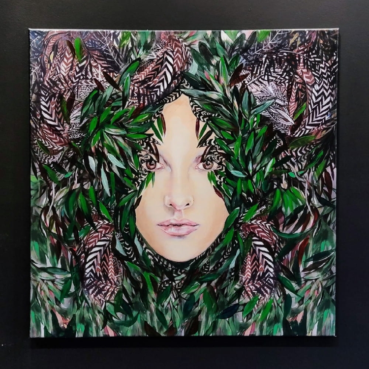 Ririva, 80x80 cm, mix tech, obraz Maggie Piu, black wall.jpg