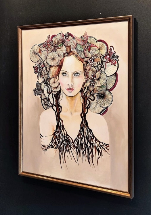 Lady Anna, Maggie Piu, 70x90 cm, akryl na płótnie, ver 2022-07, black wall, right side.jpg