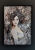 Madame Butterfly Decor, 50x70 cm, rama basic, black wall.jpg