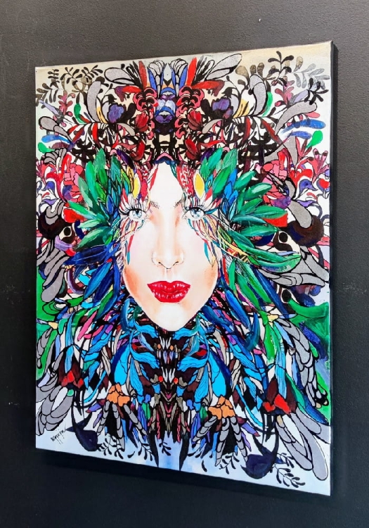 Medusa Nova Orzo, 70x90 cm, giclee, Maggie Piu, black wall, right side.jpg