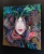 Medusa Złota, 80x80 cm, technika mieszana, Maggie Piu, black wall, right side.jpg