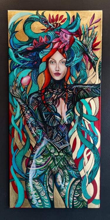 Zagubione Jajo Feniksa, 70x150 cm, akryl na płótnie, Maggie Piu, black wall.jpg