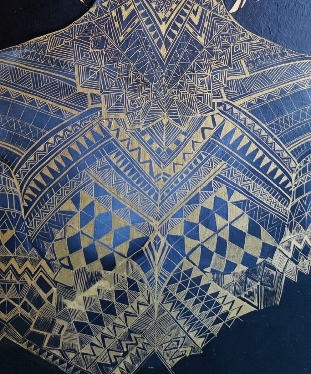 Lady Kin, 60x90 cm, acrylic on canvas, detail 2 the body.jpg