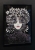 Lady Gorudo Silver 50x70 cm, rama basic, black frame, left side.jpg