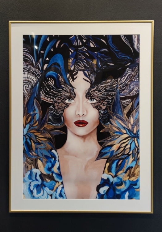 Goldiva Szafiro II 50x70, rama alu gold, white passe-partout 60x60 cm, black wall .jpg