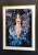 Goldiva Szafiro 50x70, rama alu gold, white passe-partout 60x60 cm, black wall right perspective.jpg